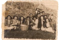 Consuelo-y-amigas-lunes-de-pascuas